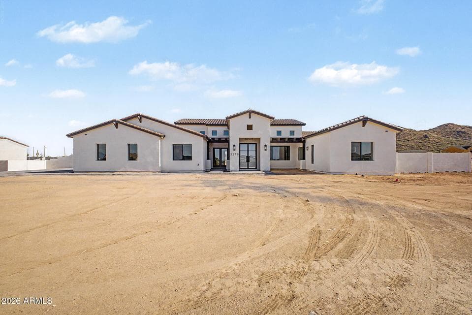 3289 W Lind Road, Queen Creek, AZ 85144 — photo 1 of 45