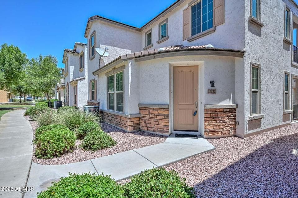 17732 W MANDALAY Lane, Surprise, AZ 85388 — photo 1 of 45