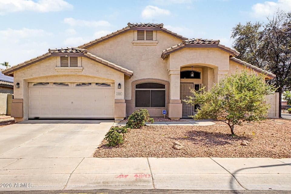 11213 W Vernon Avenue, Avondale, AZ 85392 — photo 1 of 42