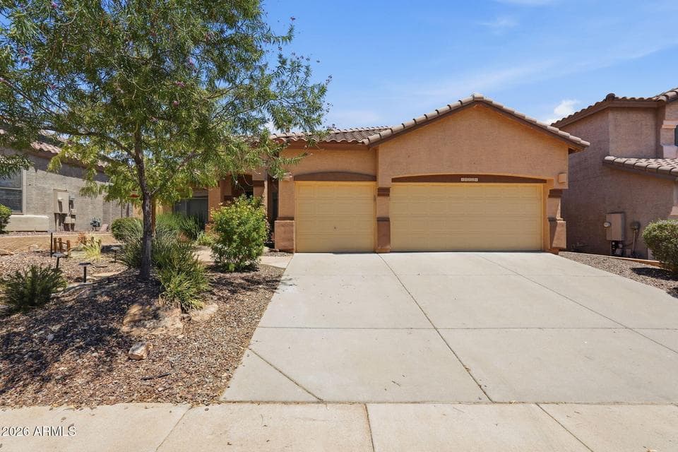 15221 S 18TH Avenue, Phoenix, AZ 85045 — photo 1 of 37