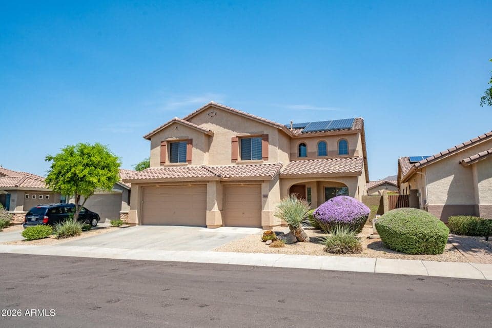 39608 N LOST LEGEND Drive, Phoenix, AZ 85086 — photo 1 of 48