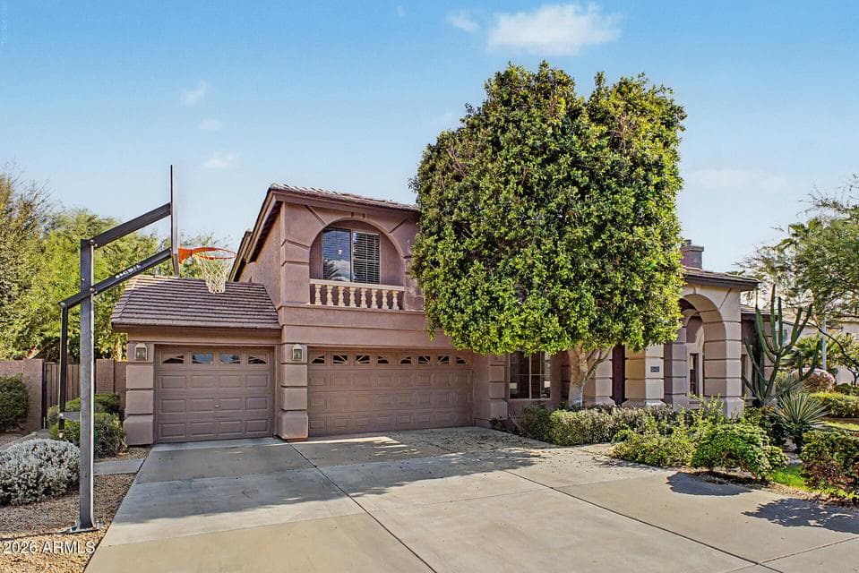 2721 W TULSA Street, Chandler, AZ 85224 — photo 1 of 68