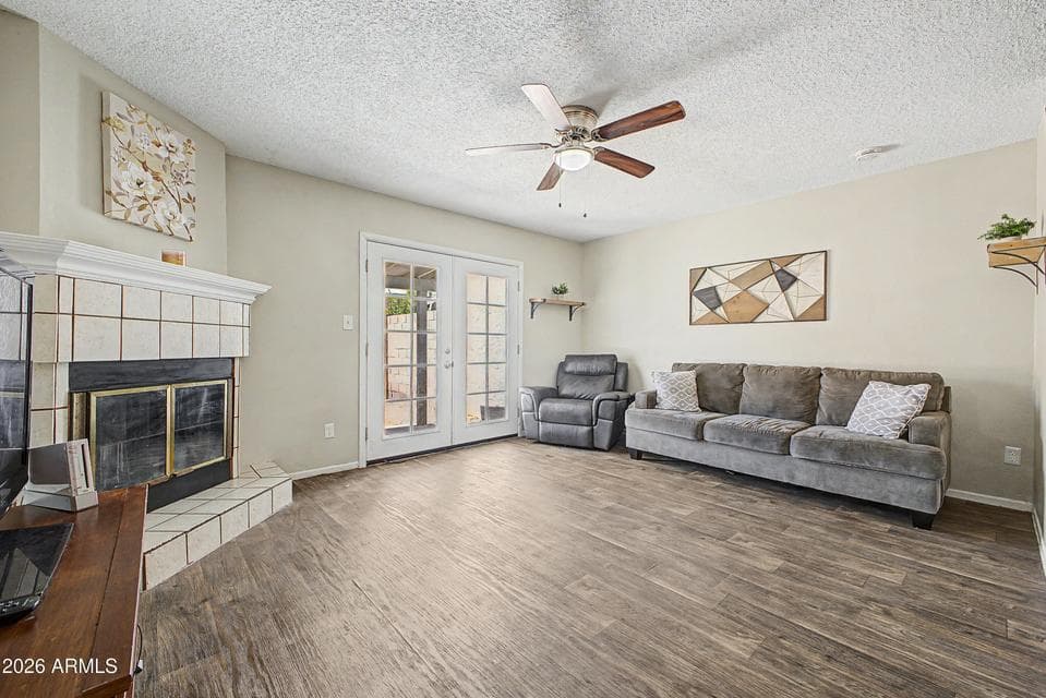 4709 W EVA Street, Glendale, AZ 85302 — photo 1 of 21