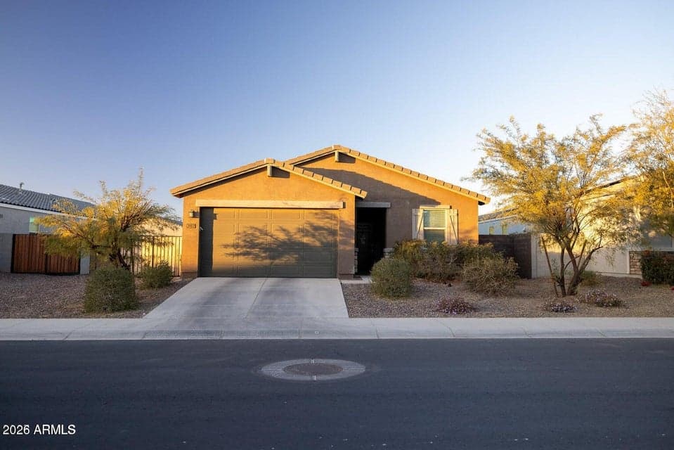 3982 E SIDESADDLE Road, San Tan Valley, AZ 85140 — photo 1 of 21