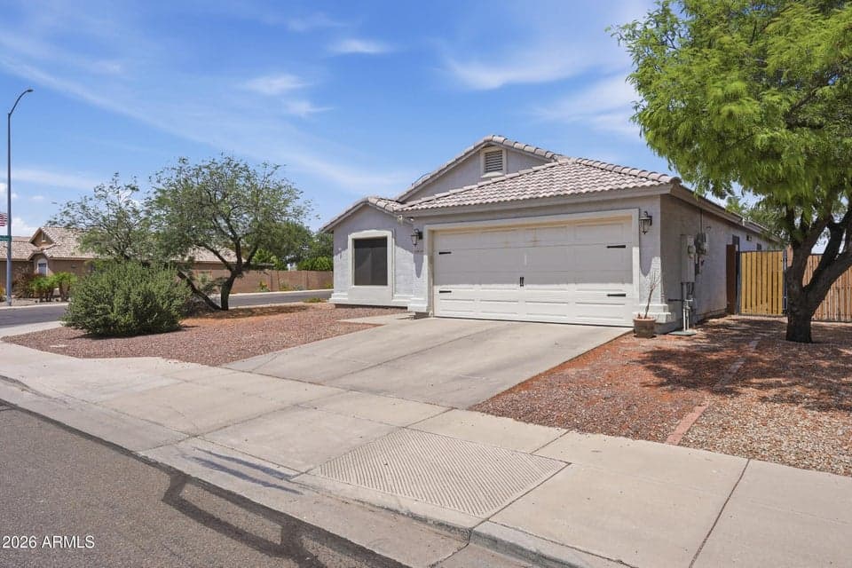 10234 E CALYPSO Avenue, Mesa, AZ 85208 — photo 1 of 10