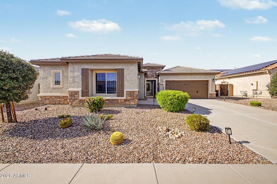 5640 W VICTORY Way, Florence, AZ 85132 — photo 1 of 55