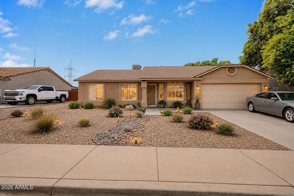 8025 E CICERO Street, Mesa, AZ 85207 — photo 1 of 14