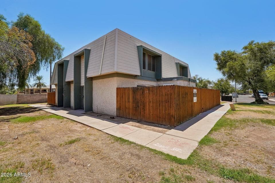 5919 W GOLDEN Lane, Glendale, AZ 85302 — photo 1 of 21