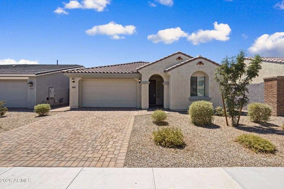 3810 N 101st Drive, Avondale, AZ 85392 — photo 1 of 30