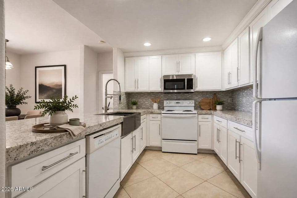 1335 E JUNE Street 118, Mesa, AZ 85203 — photo 1 of 11