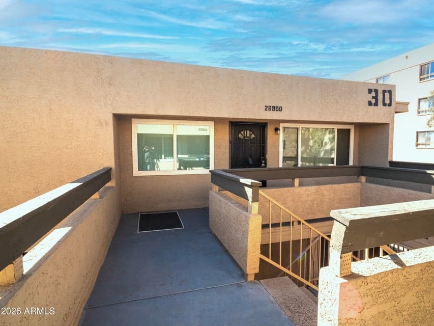 2690 N 43RD Avenue D, Phoenix, AZ 85009 — photo 1 of 17