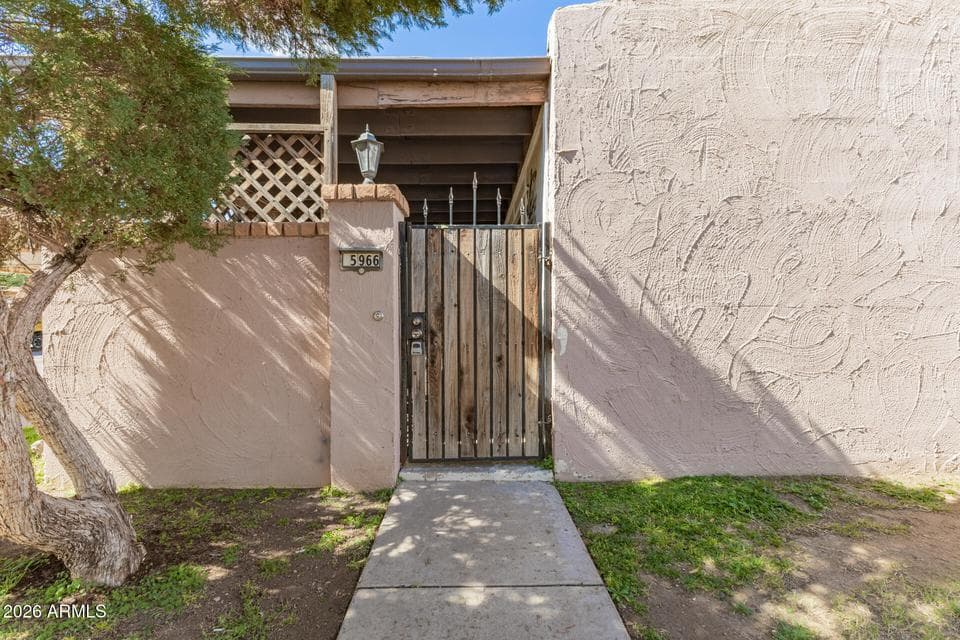 5966 W AUGUSTA Avenue, Glendale, AZ 85301 — photo 1 of 21