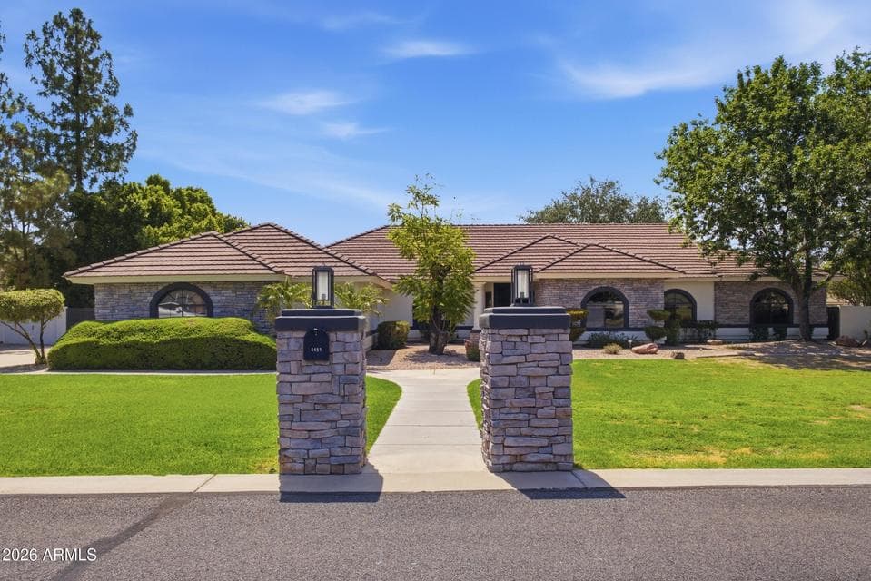 4451 E DESERT Lane, Gilbert, AZ 85234 — photo 1 of 68