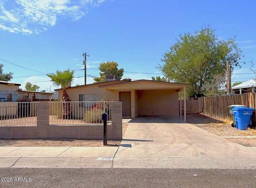 2713 E JUNIPER Avenue, Phoenix, AZ 85032 — photo 1 of 11