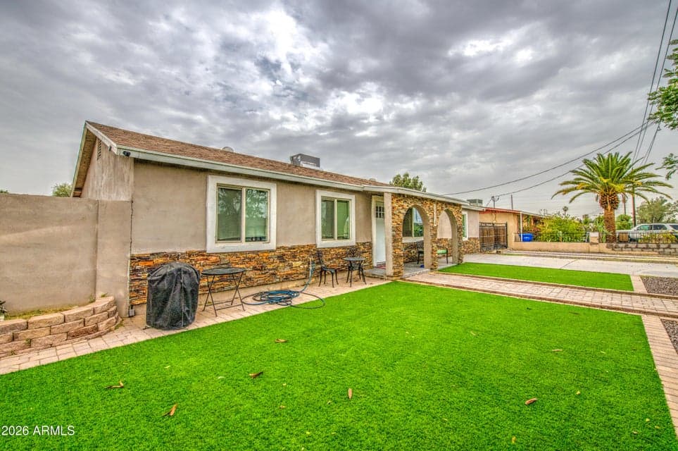 1514 E SHERIDAN Street, Phoenix, AZ 85006 — photo 1 of 37