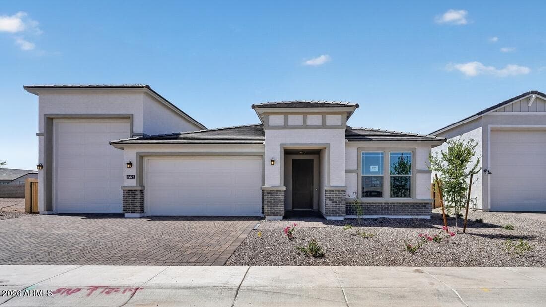 5425 W Coplen Farms Road ~ Ready Now