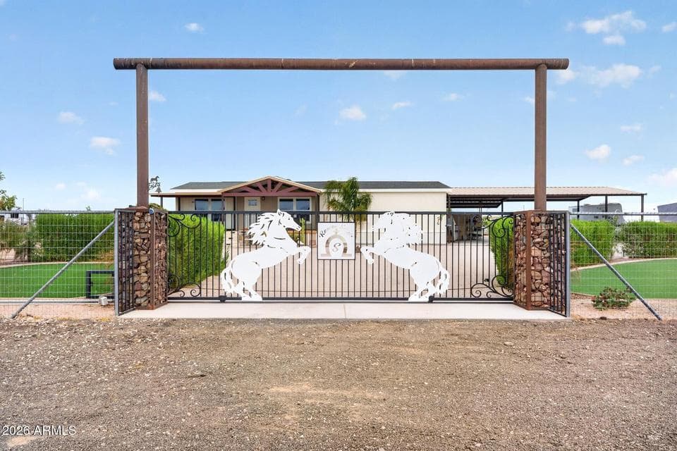 3005 N 434TH Lane, Tonopah, AZ 85354 — photo 1 of 48