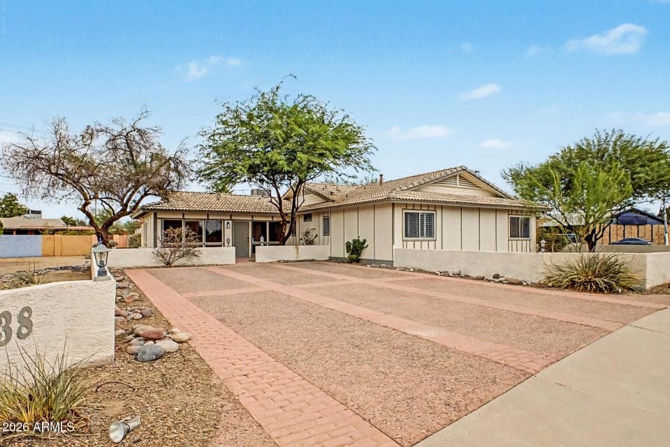 8038 E ALMERIA Road, Scottsdale, AZ 85257 — photo 1 of 47