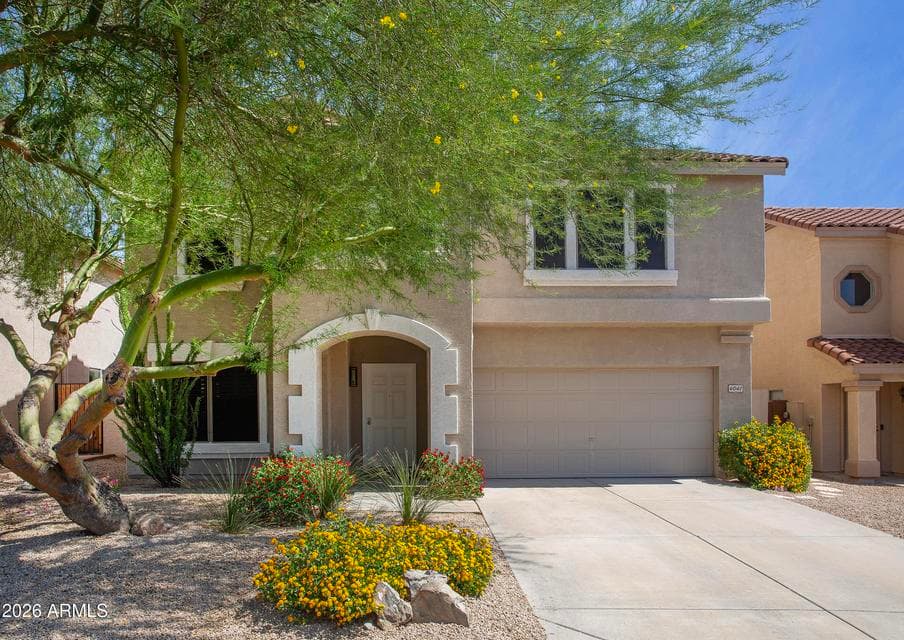 4041 E TETHER Trail, Phoenix, AZ 85050 — photo 1 of 39