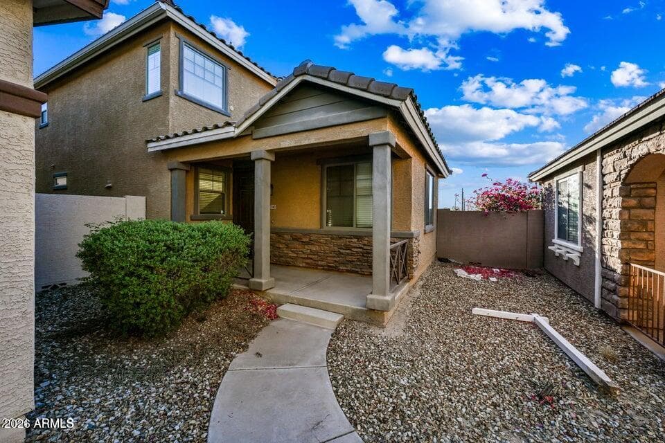 7060 S 7TH Lane, Phoenix, AZ 85041 — photo 1 of 9