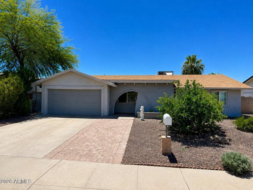 5603 W TIERRA BUENA Lane, Glendale, AZ 85306 — photo 1 of 27