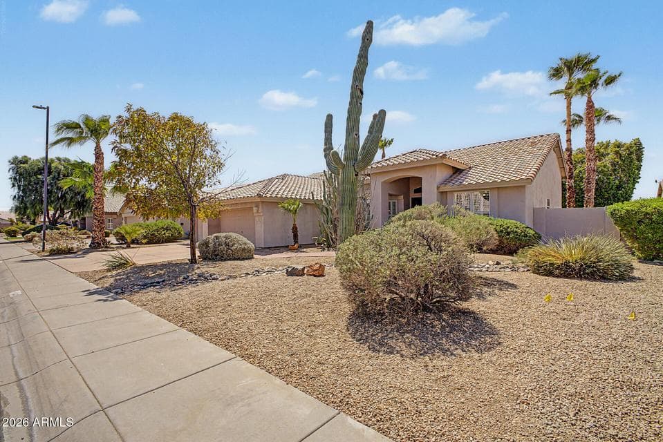 13345 W CYPRESS Street, Goodyear, AZ 85395 — photo 1 of 50