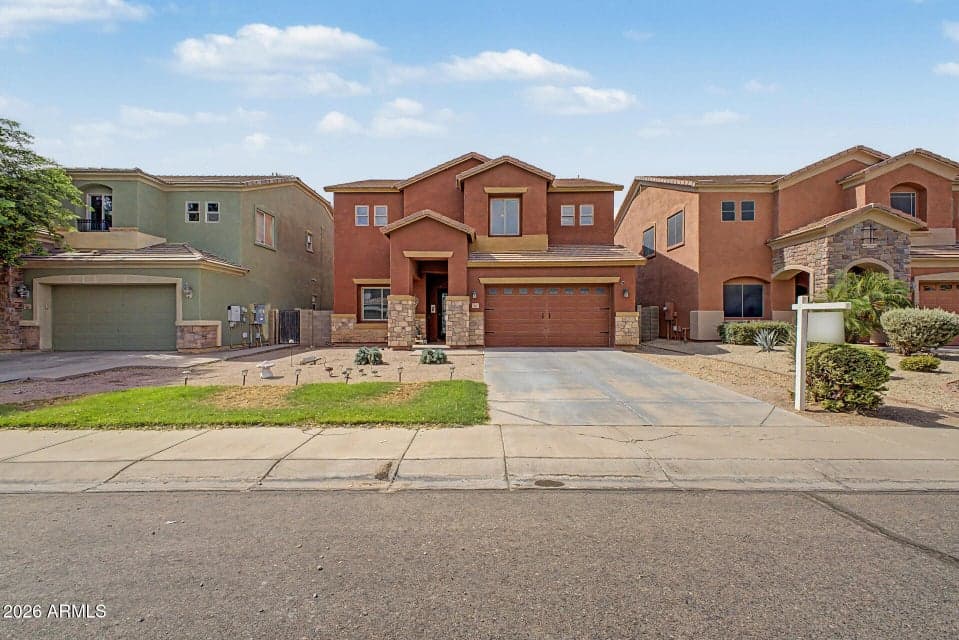 839 W SAGUARO Lane, San Tan Valley, AZ 85143 — photo 1 of 44
