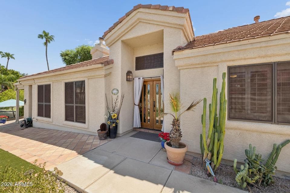 1405 W LAKE MIRAGE Court, Gilbert, AZ 85233 — photo 1 of 58