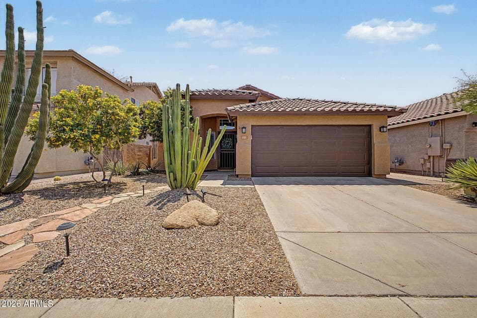 4327 E Tether Trail, Phoenix, AZ 85050 — photo 1 of 39