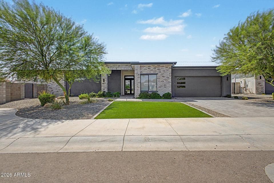 13648 N 88TH Place, Scottsdale, AZ 85260 — photo 1 of 51