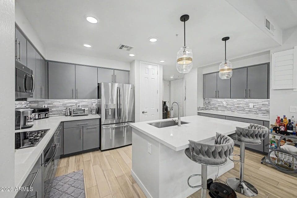 250 W QUEEN CREEK Road 145, Chandler, AZ 85248 — photo 1 of 33