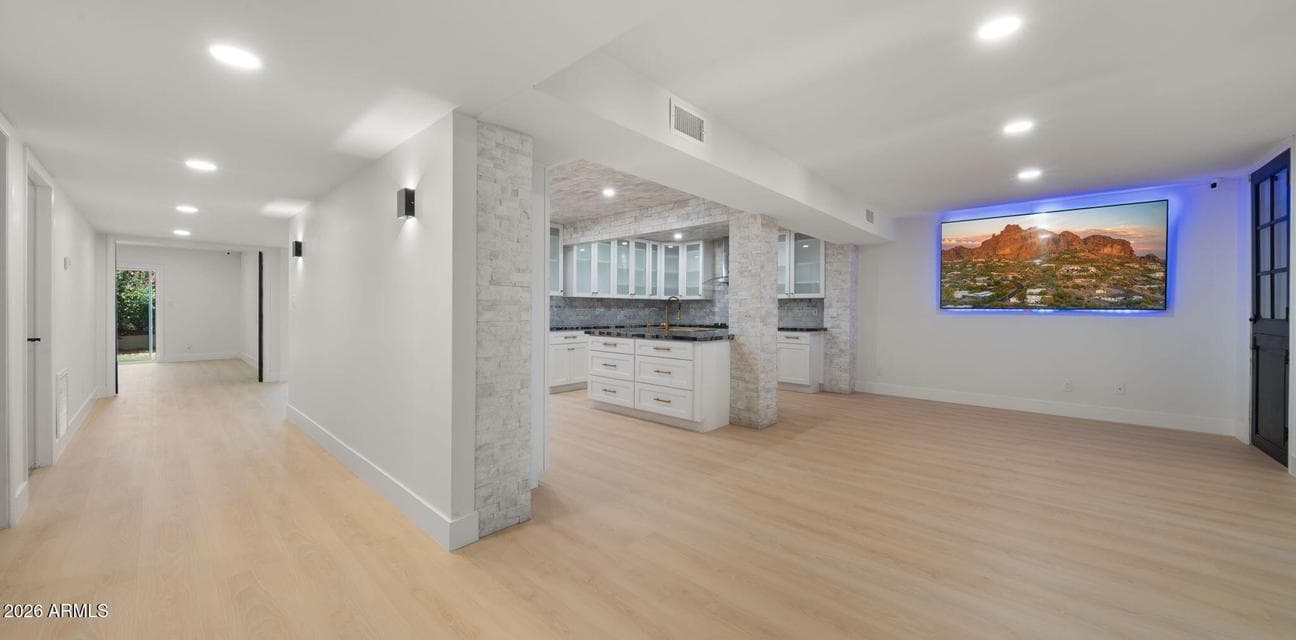 7240 N VIA DE LA MONTANA, Scottsdale, AZ 85258 — photo 1 of 22