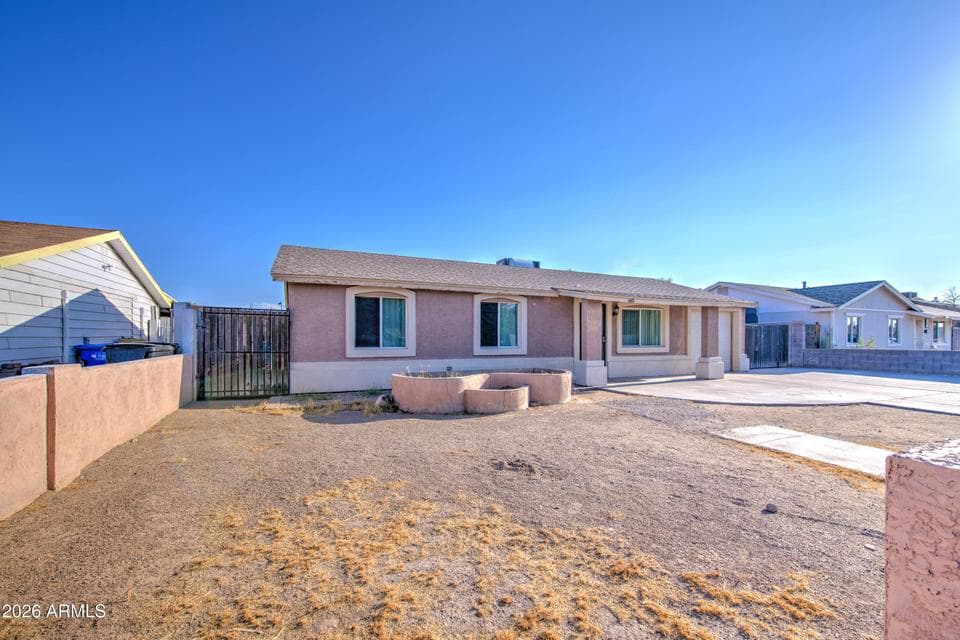 6601 W MONTE VISTA Road, Phoenix, AZ 85035 — photo 1 of 38