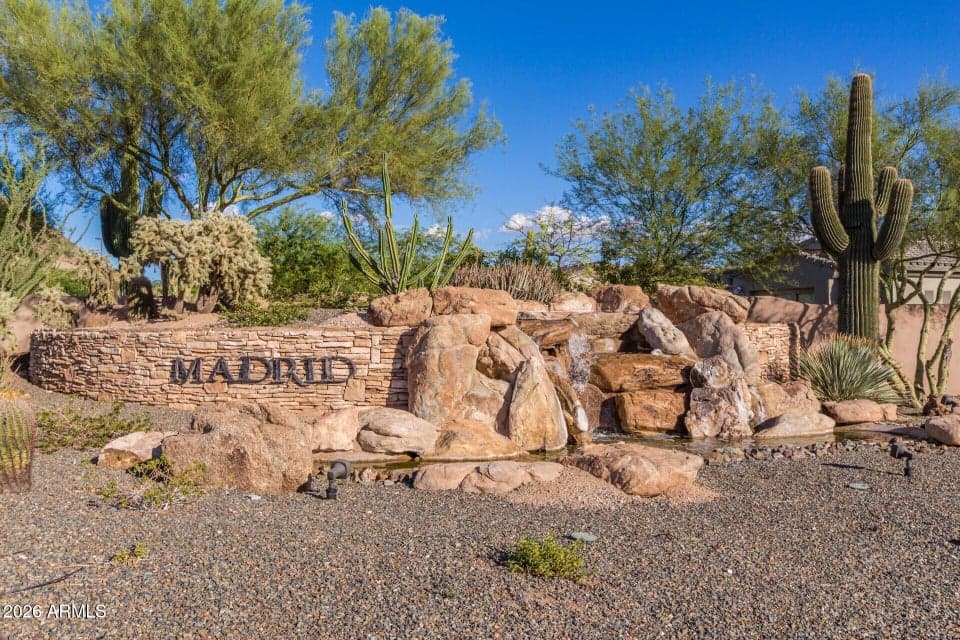 8721 E NANCE Street, Mesa, AZ 85207 — photo 1 of 61