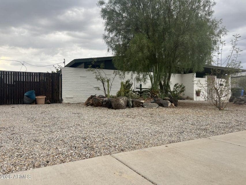 14808 N 30TH Drive, Phoenix, AZ 85053 — photo 1 of 36