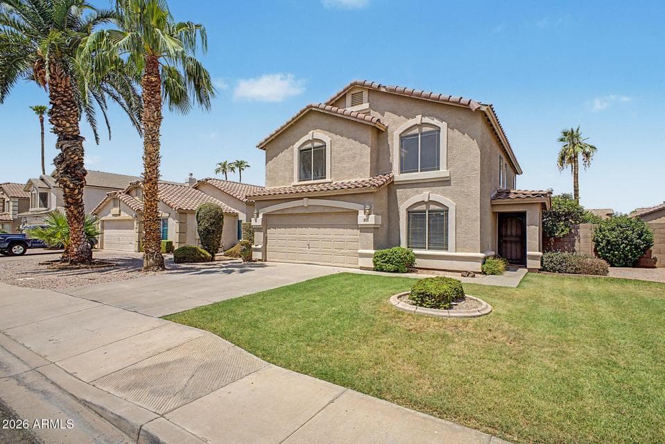 Open concept floorplan with pool and outdoor fireplace