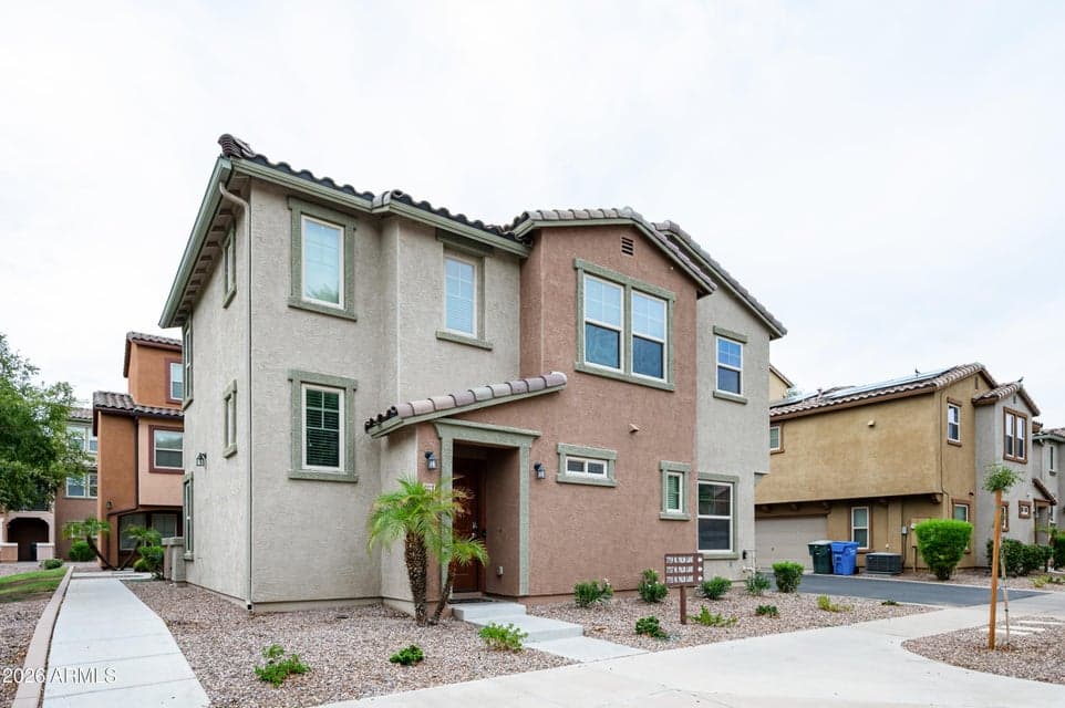 7755 W PALM Lane, Phoenix, AZ 85035 — photo 1 of 50