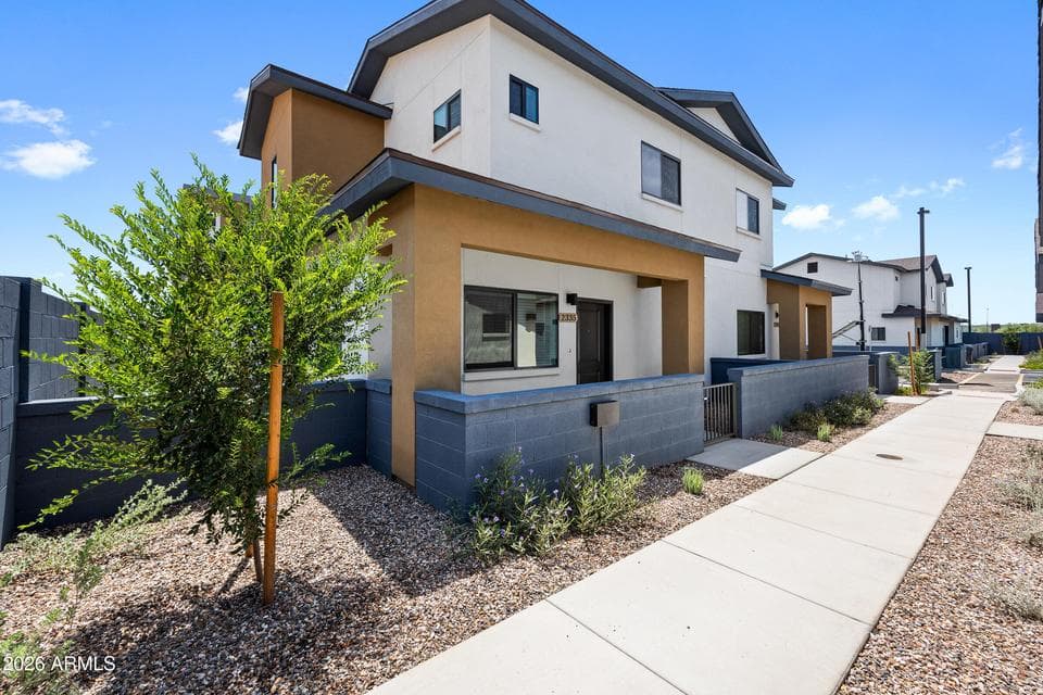 2339 E MCARTHUR Drive, Tempe, AZ 85288 — photo 1 of 32