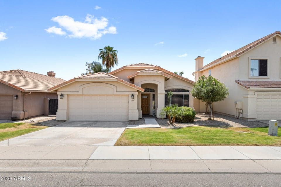 3165 S LAGUNA Drive, Chandler, AZ 85248 — photo 1 of 36