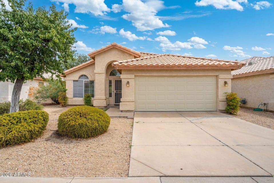 3527 E KRISTAL Way, Phoenix, AZ 85050 — photo 1 of 46