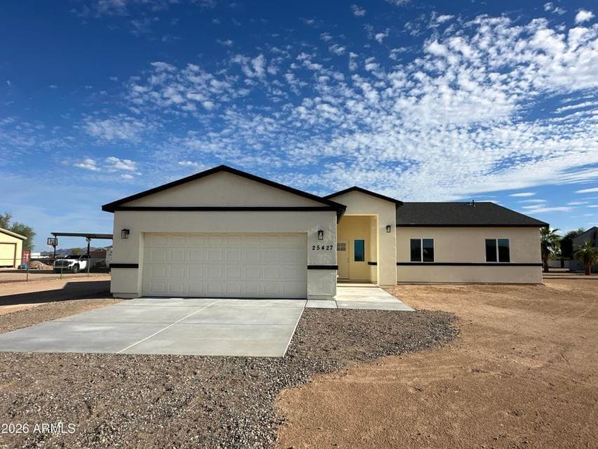 25427 W Patton Road, Wittmann, AZ 85361 — photo 1 of 38