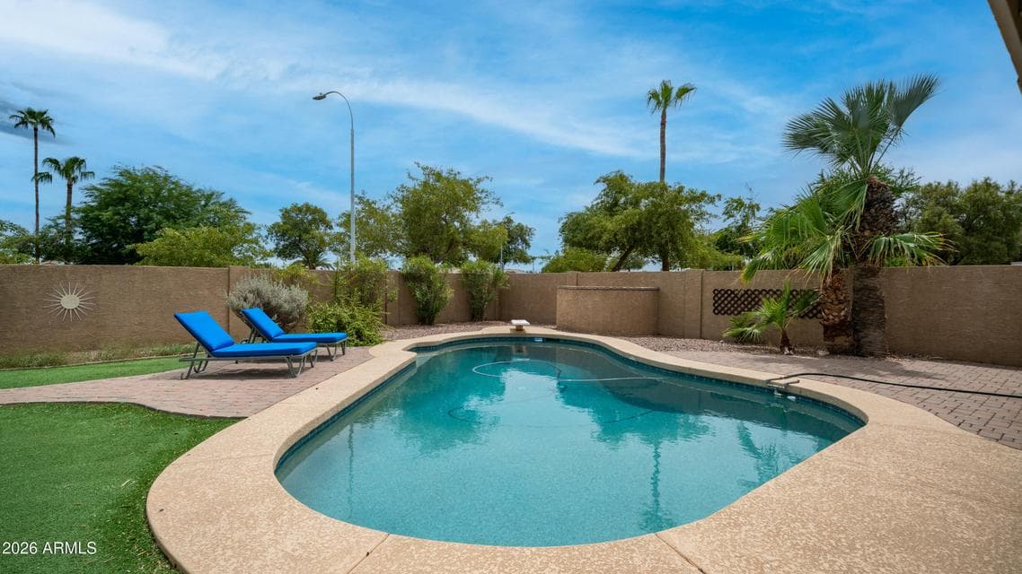 11031 S BANNOCK Street, Phoenix, AZ 85044 — photo 1 of 31