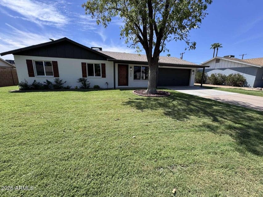 7608 N 18TH Avenue, Phoenix, AZ 85021 — photo 1 of 50