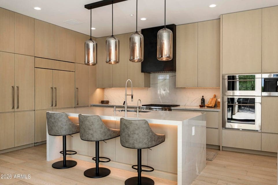 9280 E Thompson Peak Parkway 19, Scottsdale, AZ 85255 — photo 1 of 34