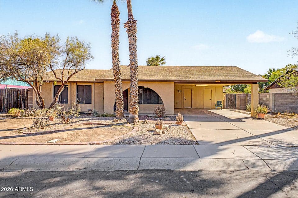 515 W GREENTREE Drive, Chandler, AZ 85225 — photo 1 of 27