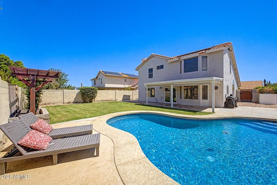 412 S BONITO Drive, Gilbert, AZ 85233 — photo 1 of 48