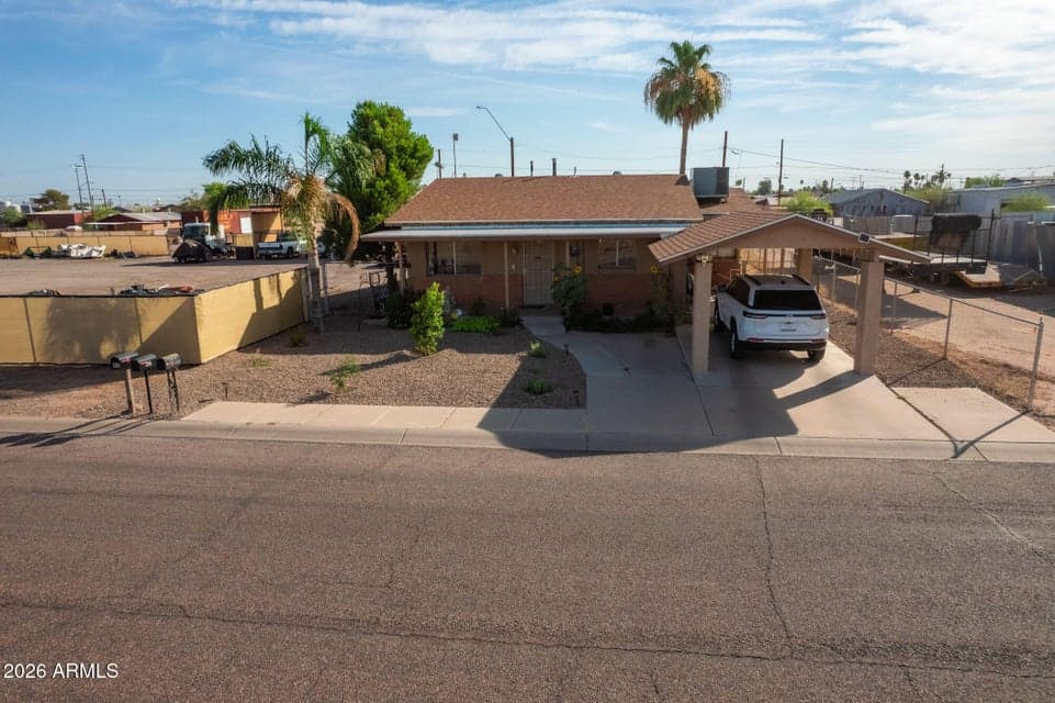 406 W 2ND Avenue, Casa Grande, AZ 85122 — photo 1 of 51