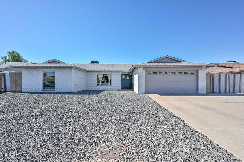 5825 W CROCUS Drive, Glendale, AZ 85306 — photo 1 of 39