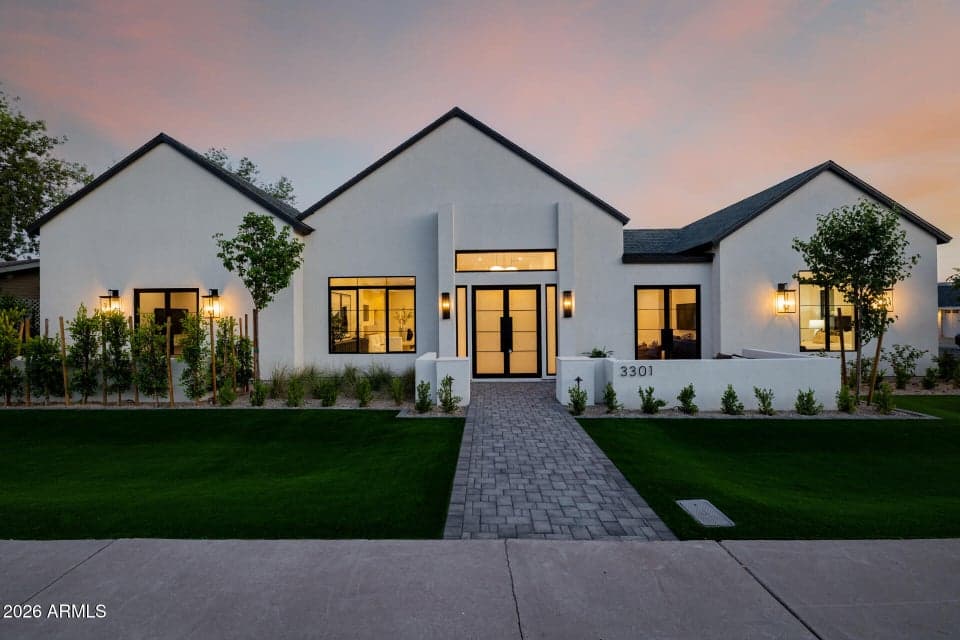 3301 E ELM Street, Phoenix, AZ 85018 — photo 1 of 66