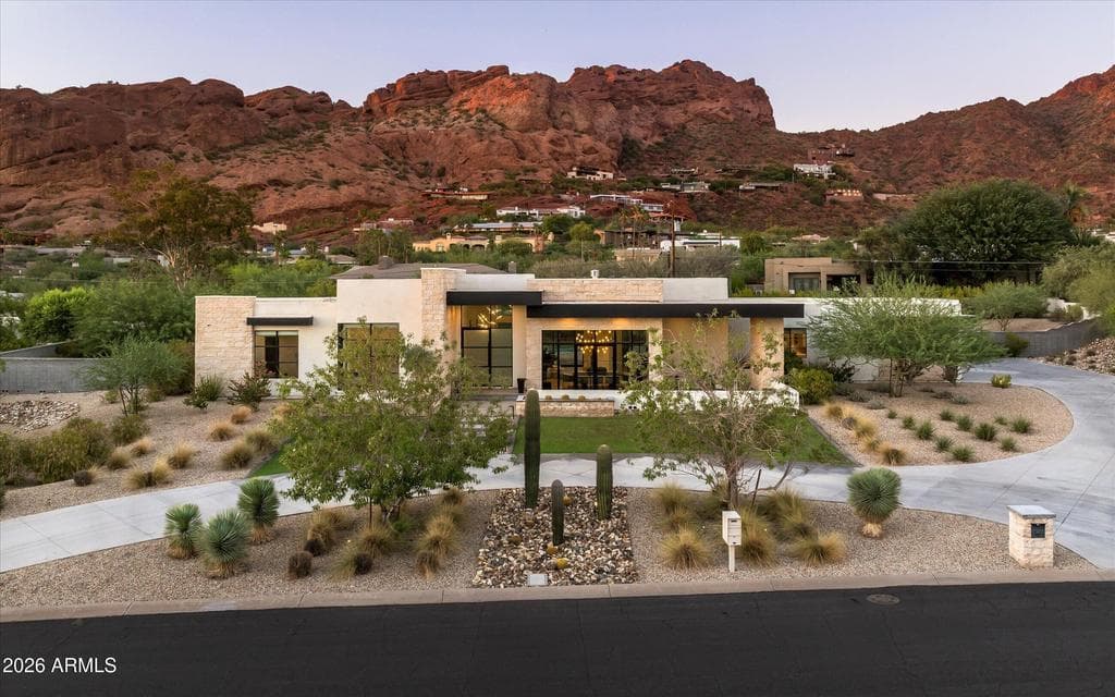 4822 E PALOMINO Road, Phoenix, AZ 85018 — photo 1 of 51